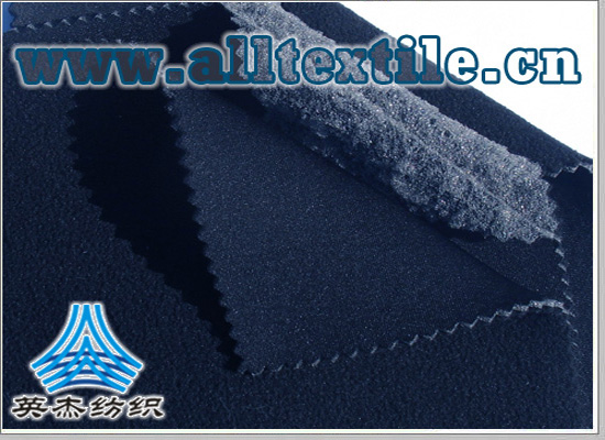 雙面針織布+海綿+搖粒絨三層複合面料